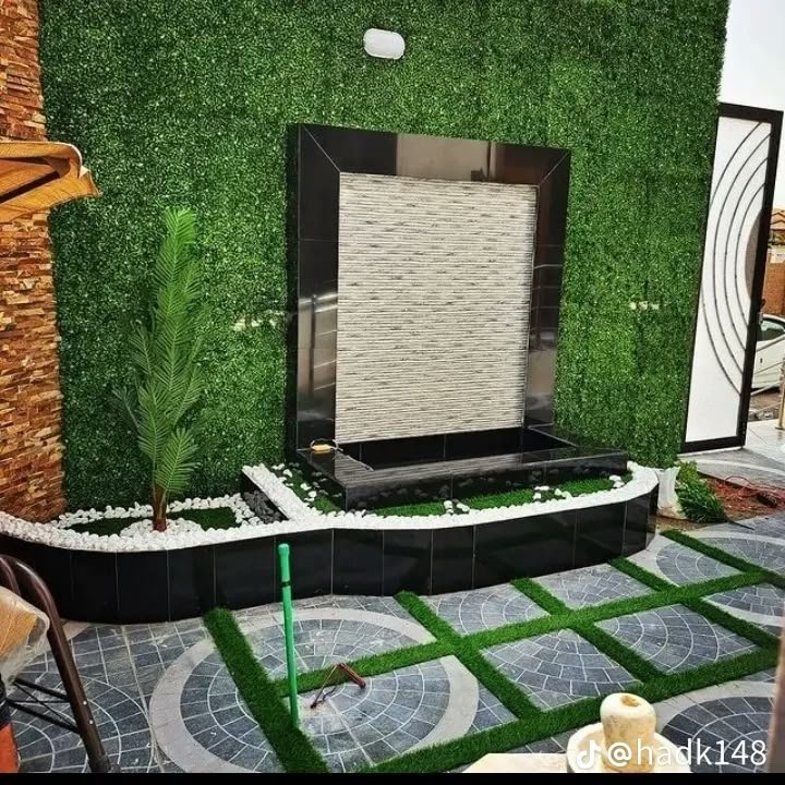 عشب طبيعي فاخر